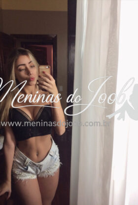 Acompanhante loira em Cuiabá – Loirinha Delicinha |