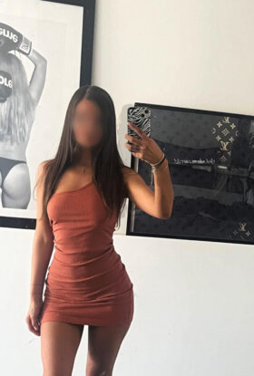 Sabrina Morena acompanhante em Cuiabá – Jovem educada, discreta e carinhosa